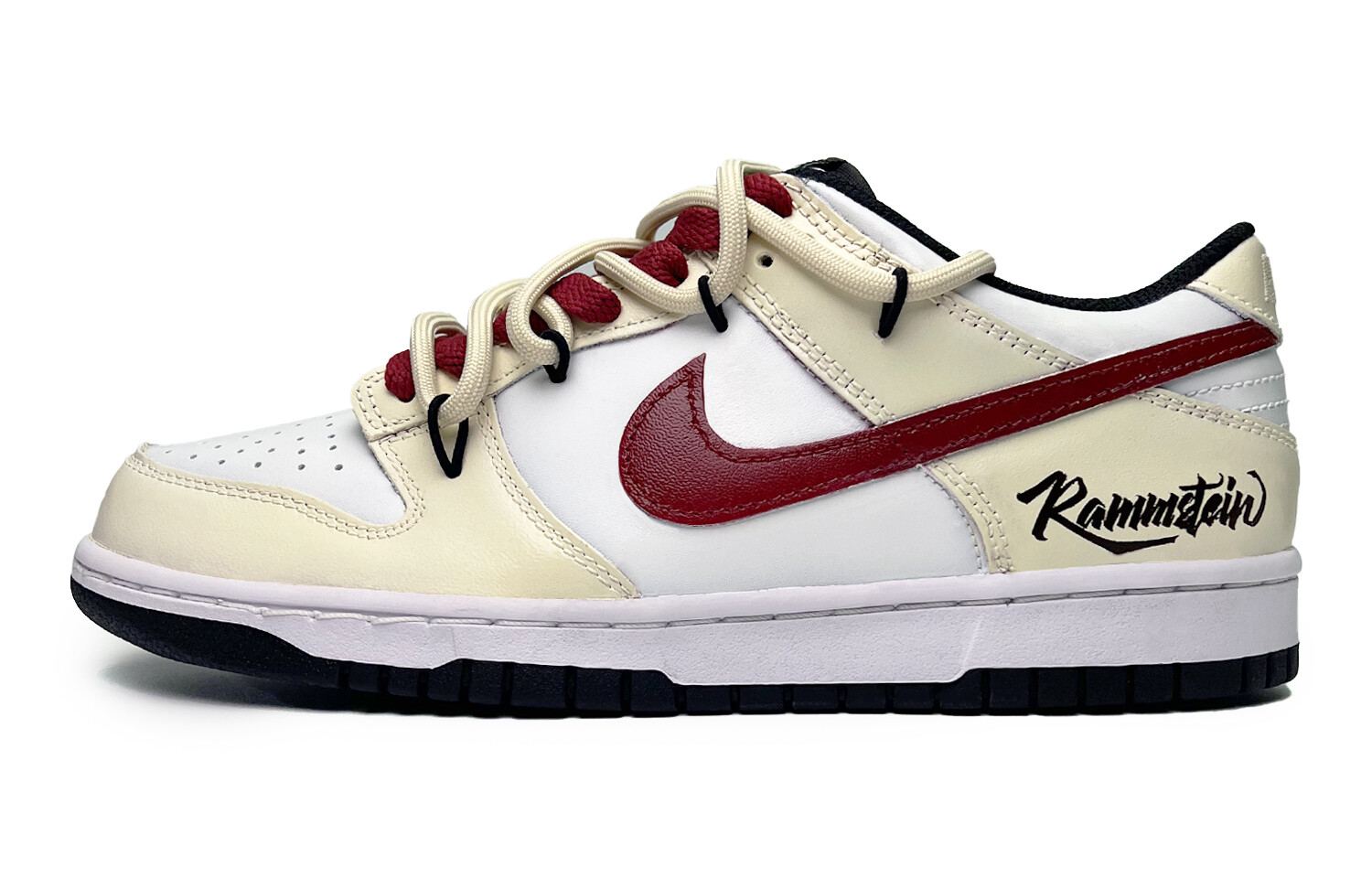 Кроссовки Nike Dunk Skateboarding Shoes Women's Low-top Yellow/red/white, красный