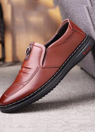 Мужские однотонные кожаные нескользящие повседневные туфли без шнуровки