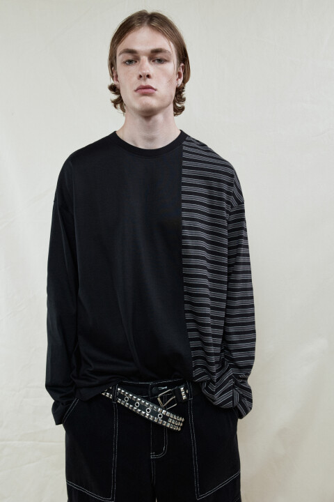 Лонгслив oversize из двух тканей