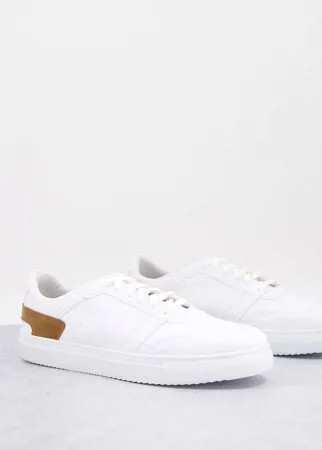 Белые кроссовки из искусственной кожи с коричневыми деталями и шнуровкой Bolongaro Trevor-Белый