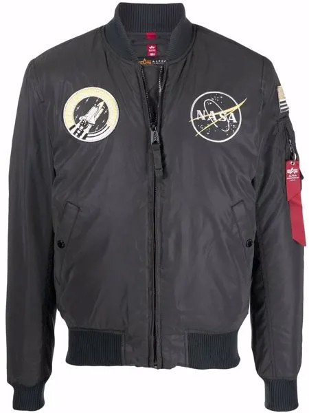 Alpha Industries бомбер с нашивками NASA