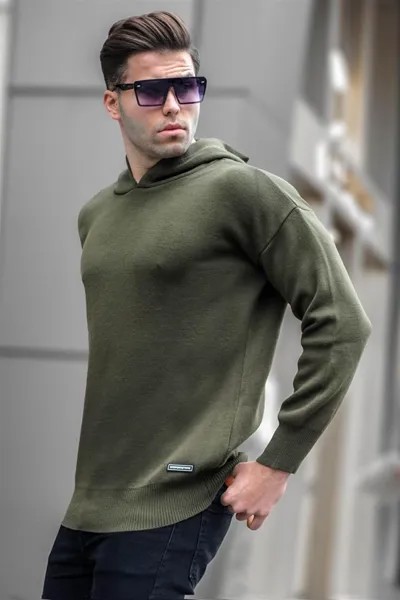 Трикотажный свитер цвета хаки с капюшоном 5293 MADMEXT