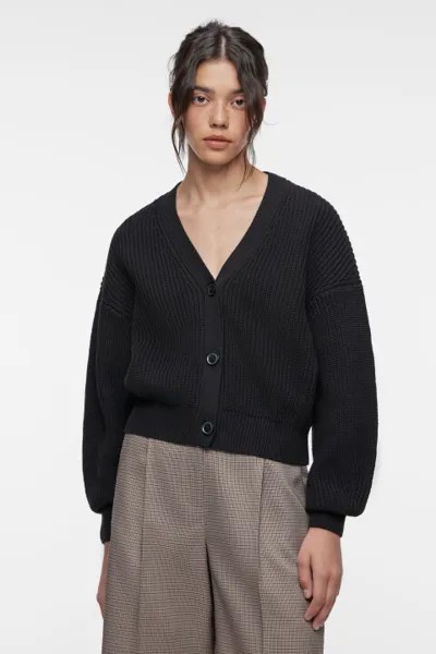 Кардиган oversize укороченный вязаный на пуговицах