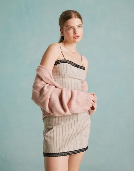 Бежевое платье мини в тонкую полоску с бантом и лентой Miss Selfridge