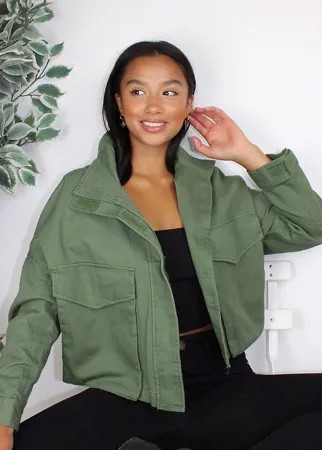 Короткая куртка в стиле oversized цвета хаки ASOS DESIGN Petite-Зеленый