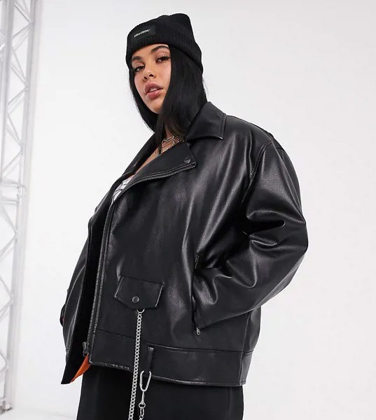 Черная байкерская oversize-куртка из искусственной кожи COLLUSION Plus-Черный