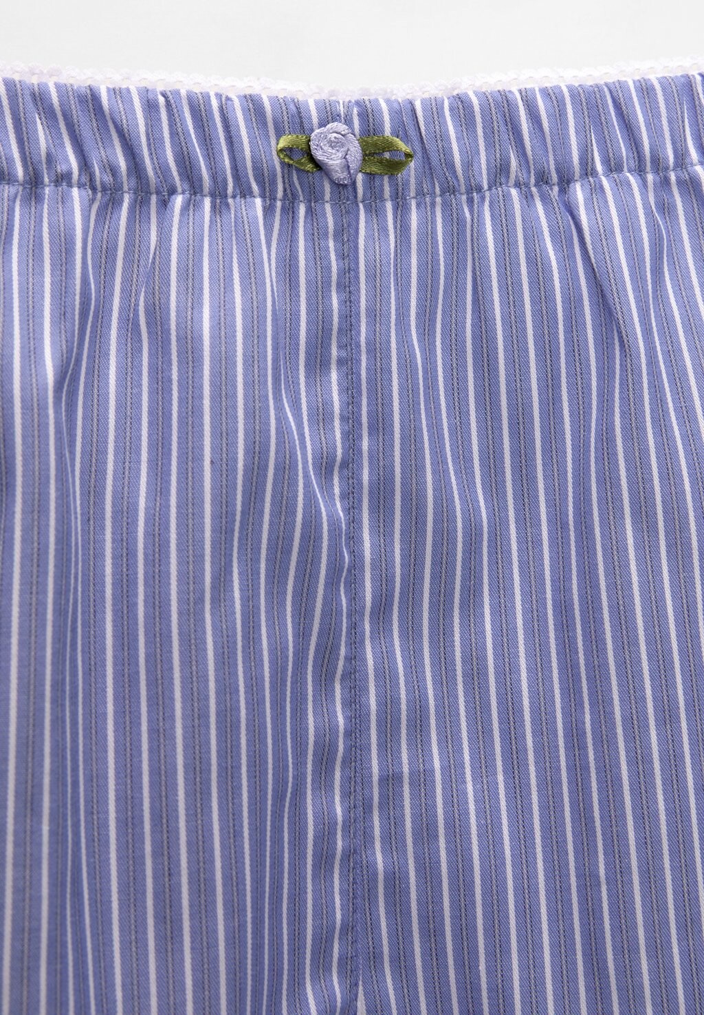 Шорты STRIPED LACE TRIM PULL&BEAR, синий