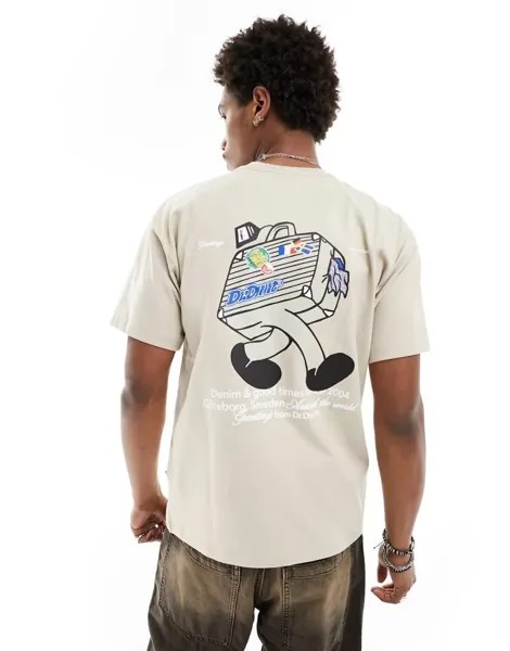 Светло-серо-коричневая футболка свободного кроя в стиле 90-х годов Dr Denim Trooper American с графическим принтом в виде путешественника на спине