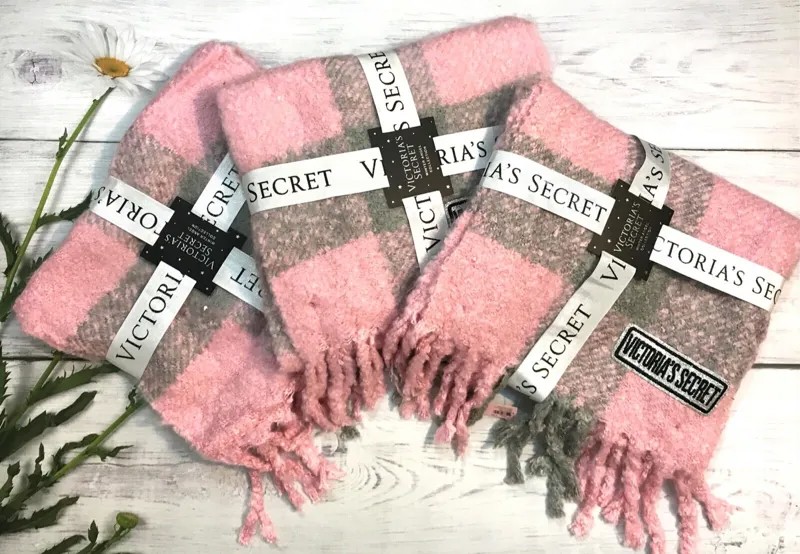 Светло-розовый/серый шарф в клетку Victorias Secret Winter Angel Buffalo, комплект из 3 шт.