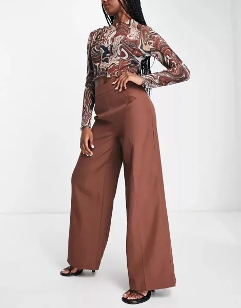 Элегантные широкие брюки коричневого цвета с разрезом по бокам In The Style x Perrie Sian
