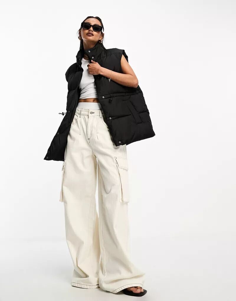Черный укороченный дутый жилет ASOS