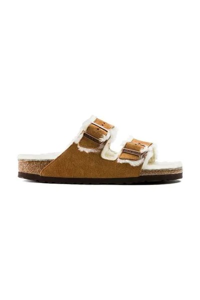 Замшевые шлепанцы из овчины Arizona Birkenstock, коричневый