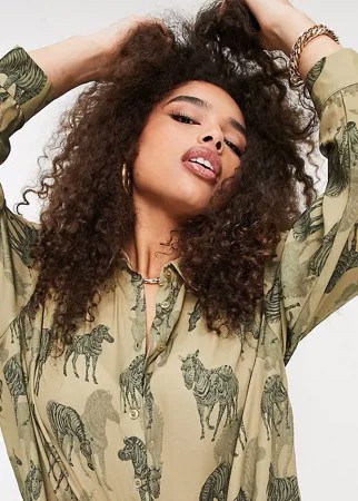 Рубашка с длинными рукавами и принтом в виде зебр цвета хаки ASOS DESIGN Curve-Зеленый цвет