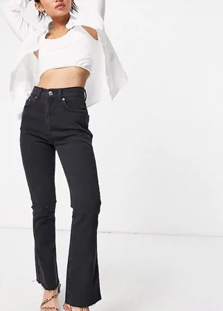 Черные эластичные расклешенные джинсы с завышенной талией в стиле '70-х ASOS DESIGN Petite-Черный