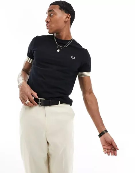 Черная полосатая футболка с манжетами Fred Perry