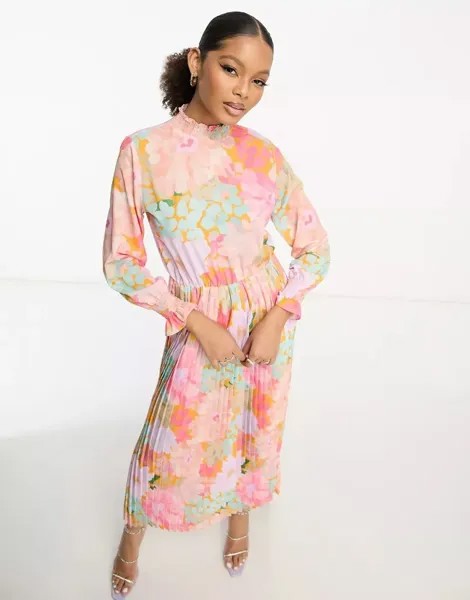 Платье макси Trendyol с высоким воротником, ярким цветочным принтом весенних цветов и плиссированной юбкой