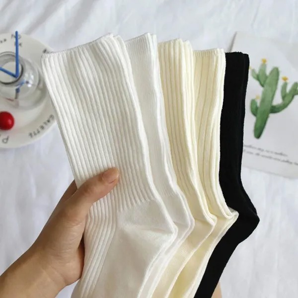 Однотонные носки средней длины трикотажные японские корейские свободные длинные чулки для девушек в стиле ретро мягкие модные трендовые