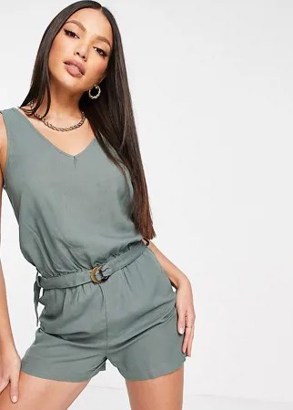 Льняной ромпер цвета хаки с поясом на талии Vero Moda Tall-Зеленый цвет