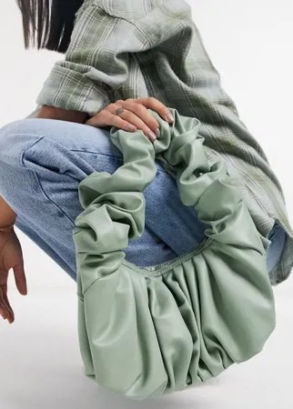Шалфейно-зеленая сумка на плечо с большими оборками ASOS DESIGN-Зеленый цвет