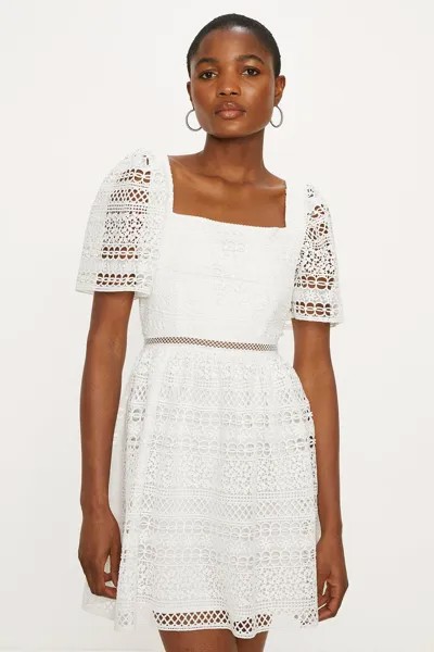 Кружевное платье с квадратным вырезом премиум-класса Geo Oasis, белый