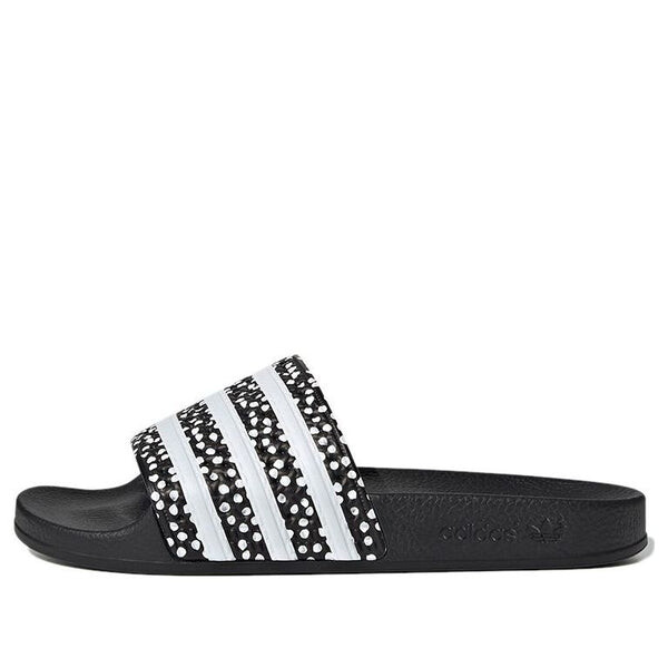 Тапочки adilette слайды Adidas, черный