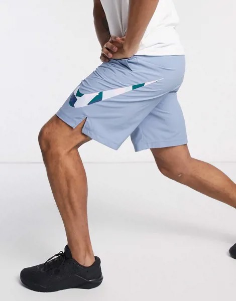 Голубые шорты с камуфляжным логотипом-галочкой Nike Training-Синий