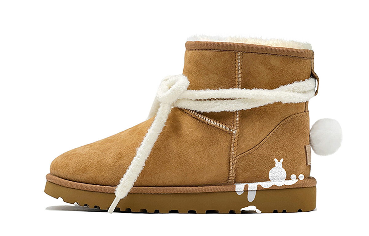 CLASSIC MINI Зимние ботинки женские бежевые Ugg