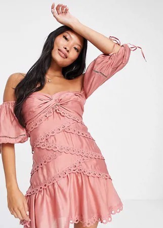 Платье мини со спущенными плечами, перекрученной отделкой и кружевом ASOS DESIGN Petite-Разноцветный