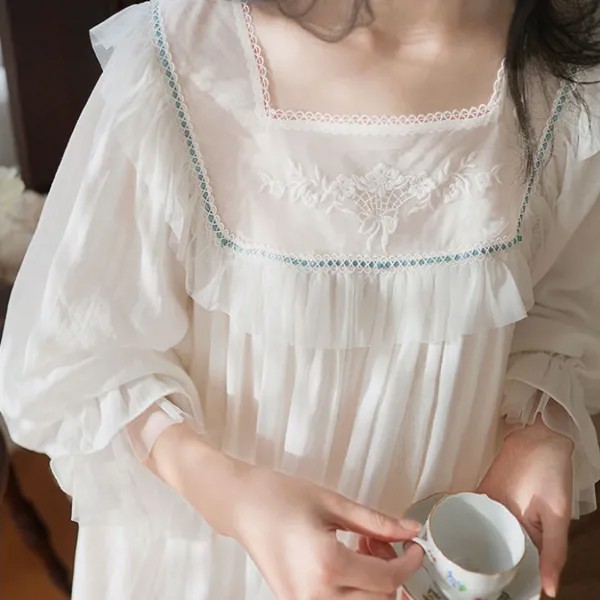 Белая винтажная ночная рубашка, Женская хлопковая кружевная ночная рубашка с вышивкой, одежда для сна принцессы, пеньюар, женская одежда дл...