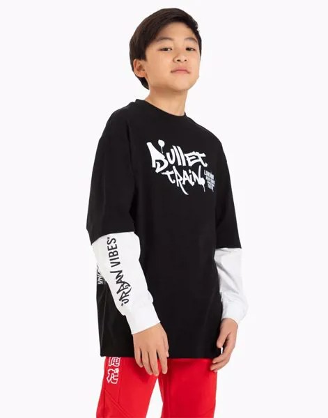 Чёрный лонгслив oversize с двойными рукавами и принтом для мальчика Gloria Jeans