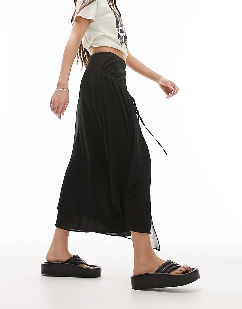 Topshop - Yoryu - Черная юбка миди в мятую клетку с асимметричным подолом