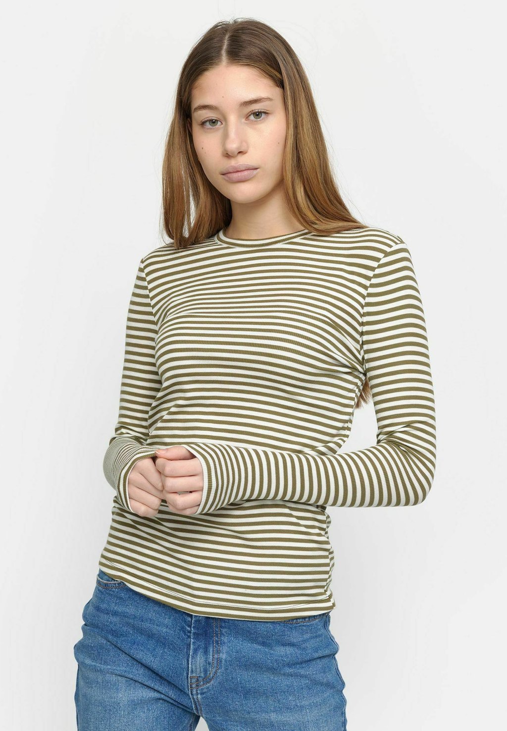 Топ с длинными рукавами SRFENJA STRIPE O-NECK Soft Rebels, цвет martini olive