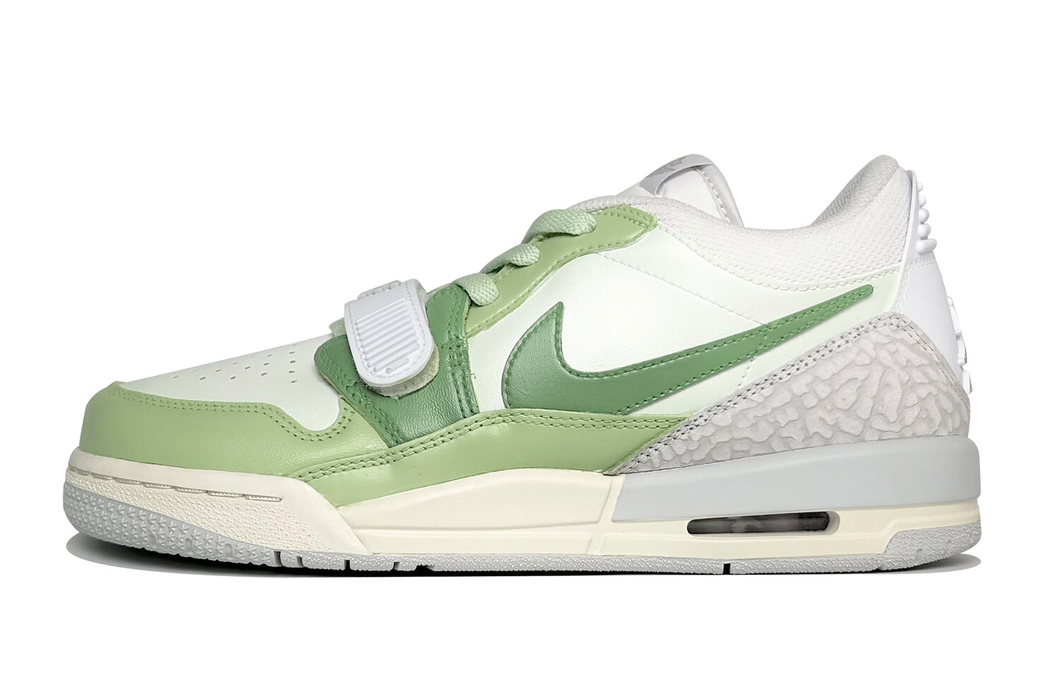 Кроссовки Jordan Legacy 312 Vintage Basketball Shoes Women's Low-top White/yellow, зеленый