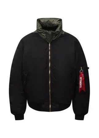 Утепленный бомбер VETEMENTS