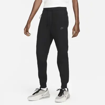 Джоггеры Nike Sportswear Tech Fleece, черный