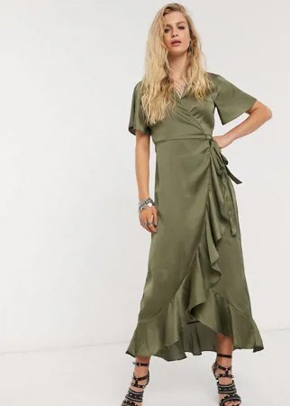 Атласное платье макси оливкового цвета с запахом и оборкой Object-Зеленый