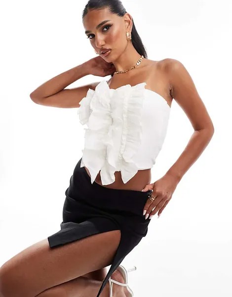 Кремовый топ-бандо с оборками River Island