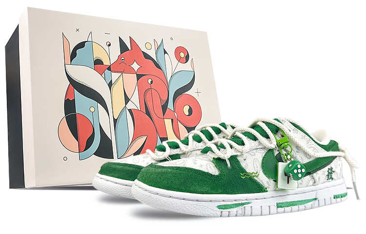 Кроссовки Nike Dunk Skateboarding Shoes Women's Low-top White, светло-зеленый