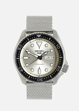Наручные часы Seiko SRPE75K1S Seiko 5 Sports, цвет серебряный