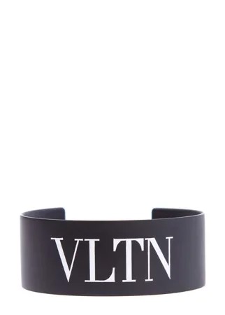 Широкий браслет-манжета с матовым покрытием и логотипом VLTN