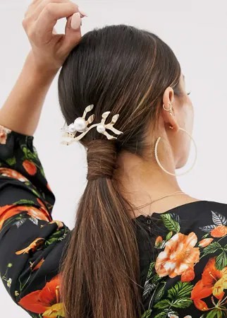 Золотистая заколка для волос в форме листа с искусственным жемчугом ASOS DESIGN-Золотой