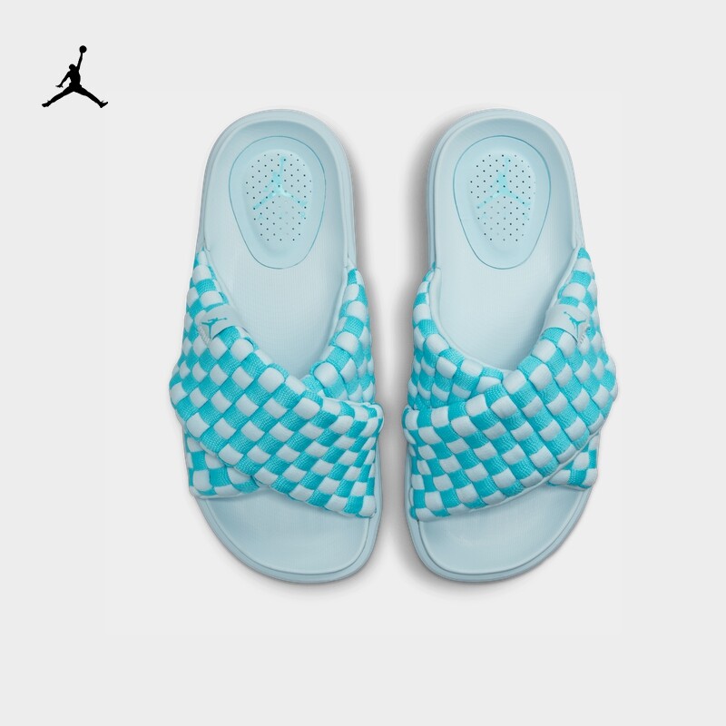 Тапочки женские Nike Jordan Sophia, кораллово-красный / белый