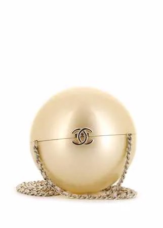Chanel Pre-Owned клатч Pearl с логотипом CC