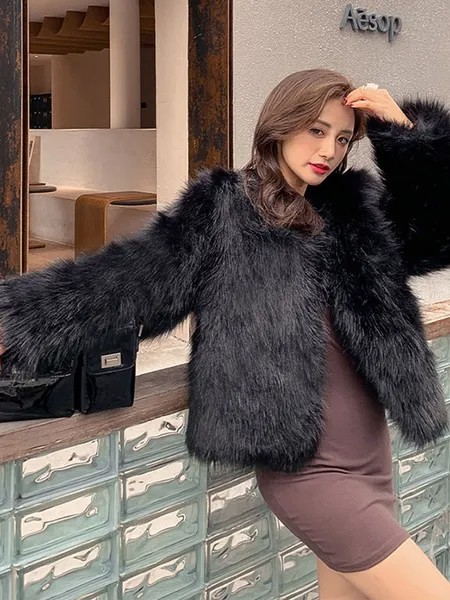 Milanoo Faux Fur Coats For Women Black Long Sleeves Jewel Neck Winter Coat