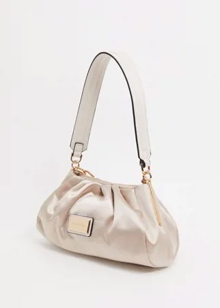 Розовая атласная сумка с золотистой цепочкой River Island-Розовый