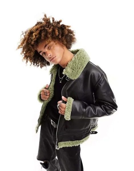 Куртка-авиатор из искусственной кожи ASOS с контрастным зеленым воротником из овчины