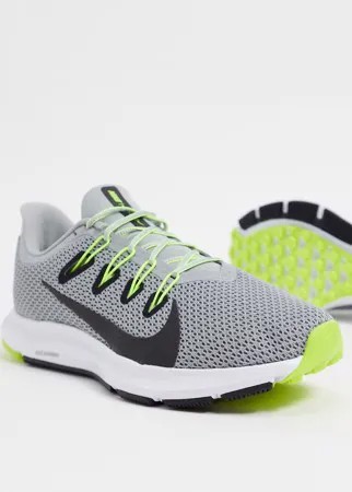 Серые кроссовки Nike Running Quest 2-Серый