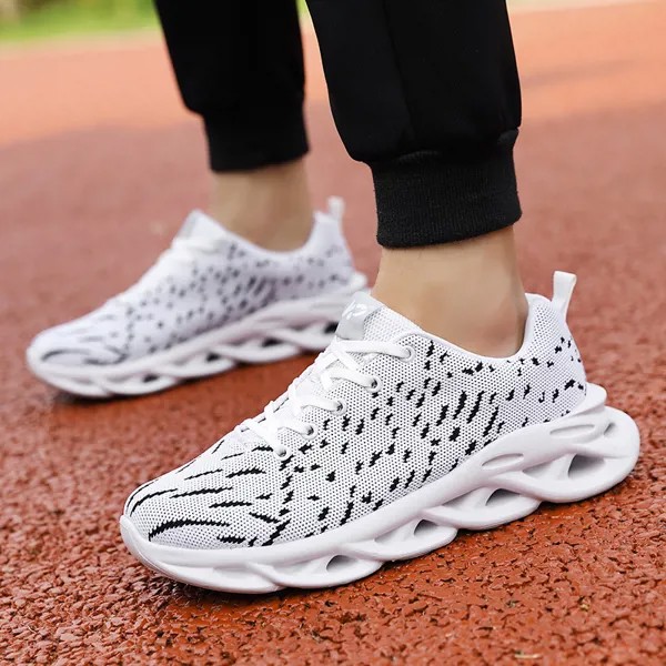 Новинка лета 2021, Мужская модная спортивная обувь, дышащие модные Универсальные корейские кроссовки для бега