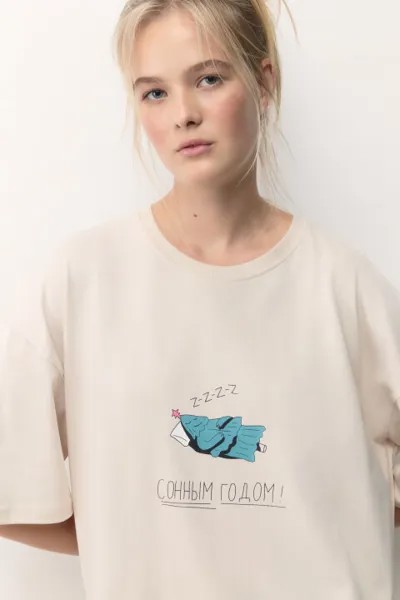 Футболка oversize с новогодним принтом