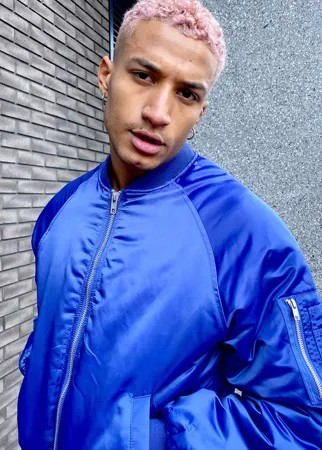 Утепленная куртка-бомбер синего блестящего цвета в стиле oversized с карманом на рукаве ASOS DESIGN-Голубой